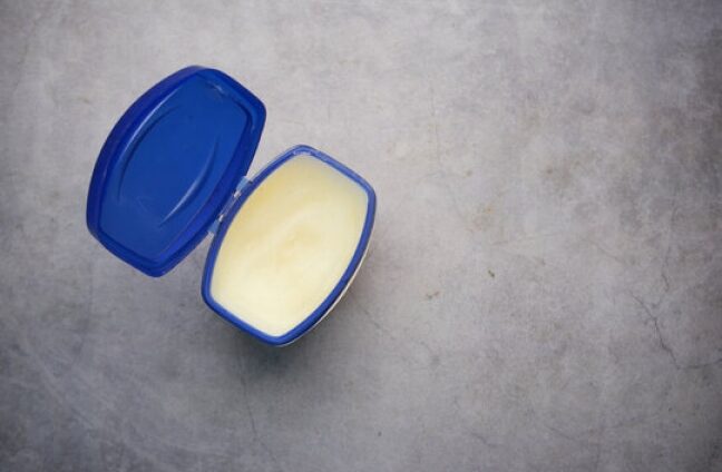 Petroleum Jelly, Manufacturing Process, Uses and Applications, Benefits, Price Factors of Petroleum Jelly,